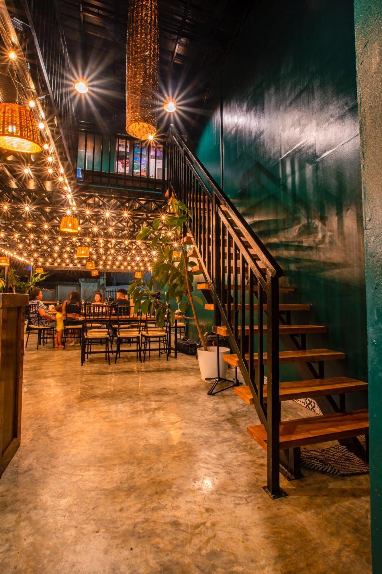 Lartista Hostel プエルト・プリンセサ エクステリア 写真