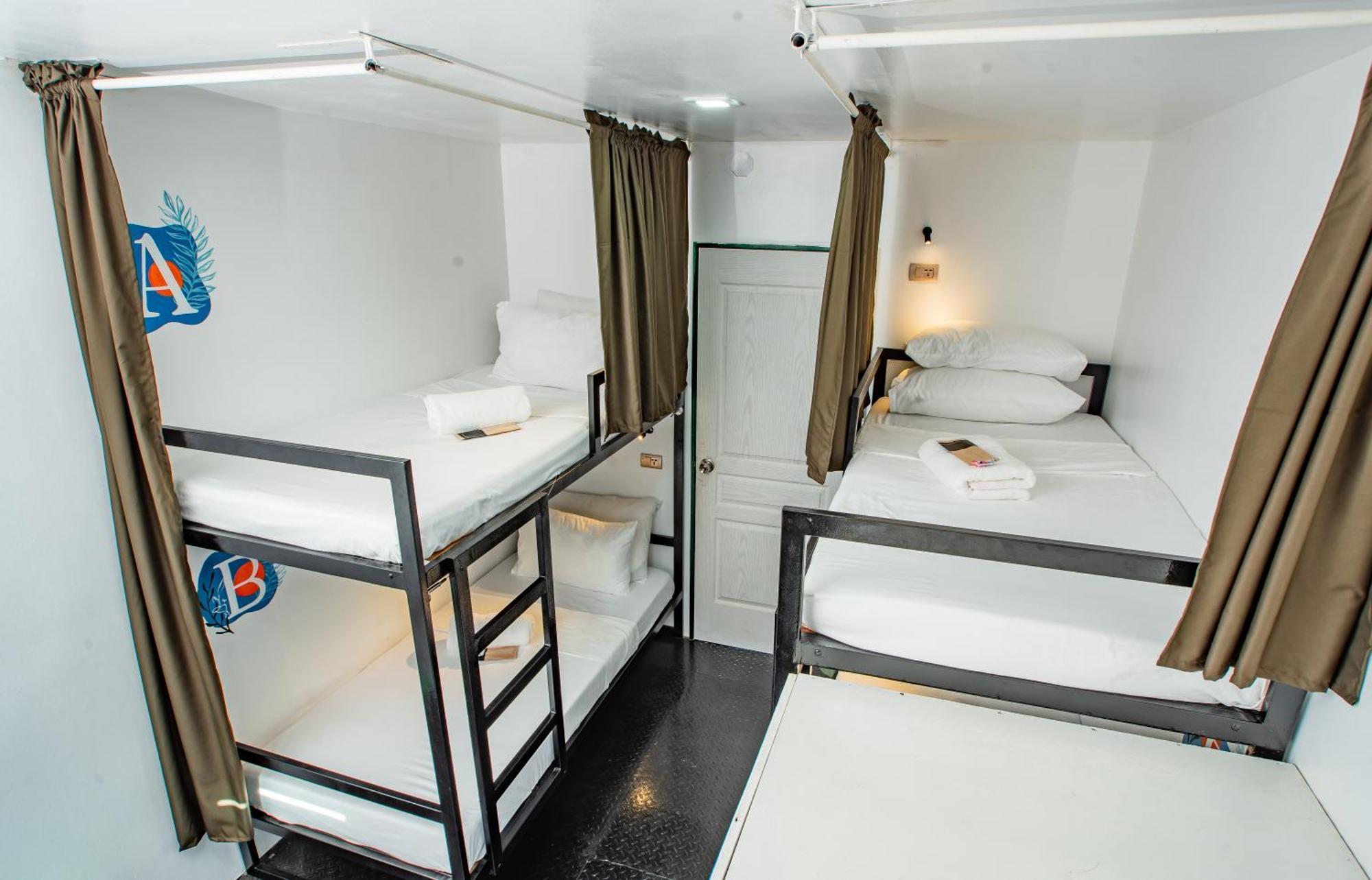 Lartista Hostel プエルト・プリンセサ エクステリア 写真