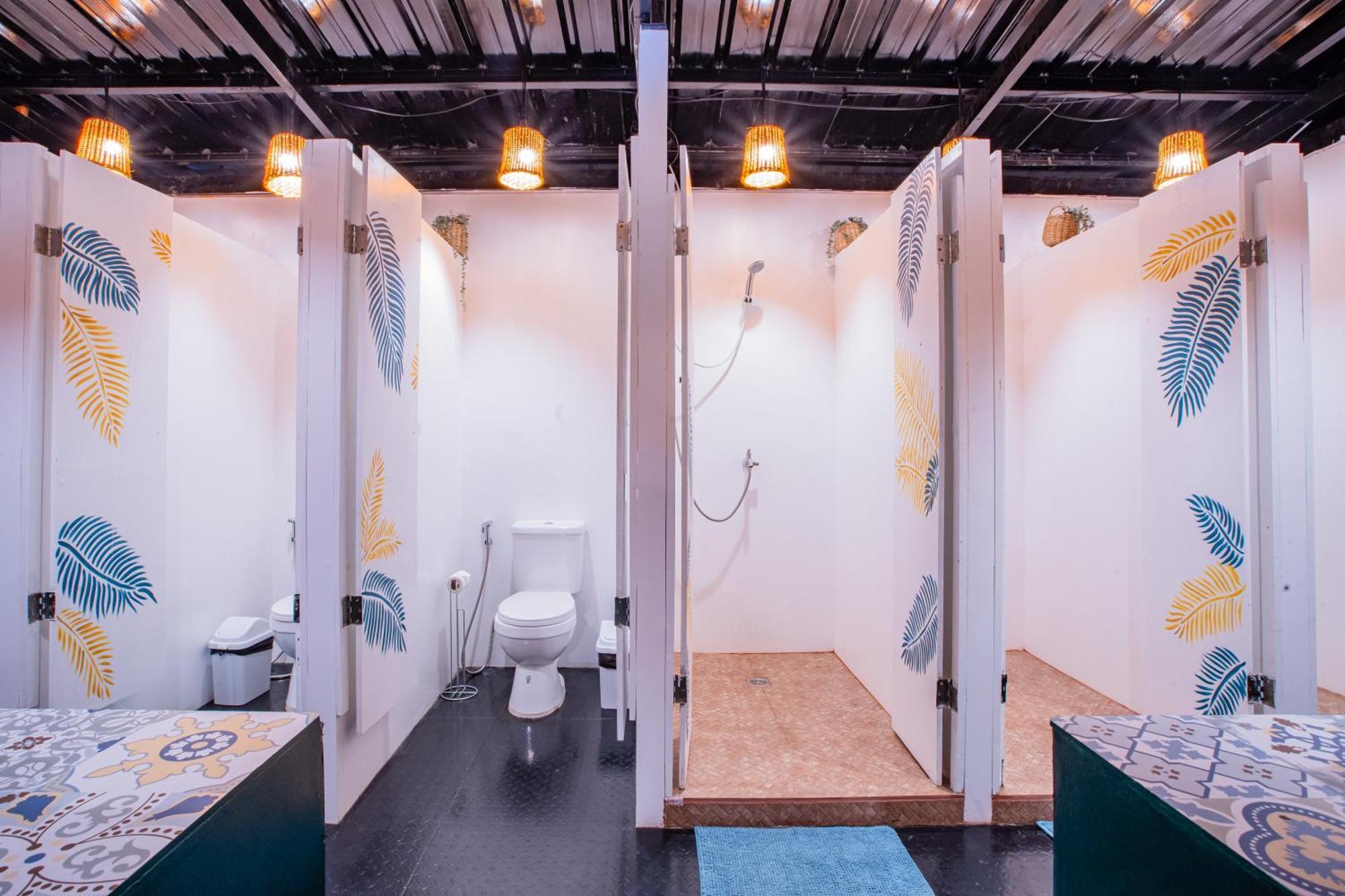 Lartista Hostel プエルト・プリンセサ エクステリア 写真